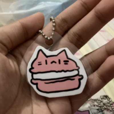 macaroon cat (pink)